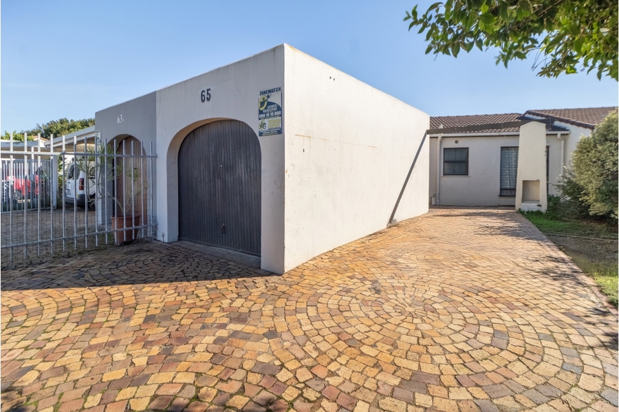 2 Bedroom Property for Sale in Tijgerhof Western Cape